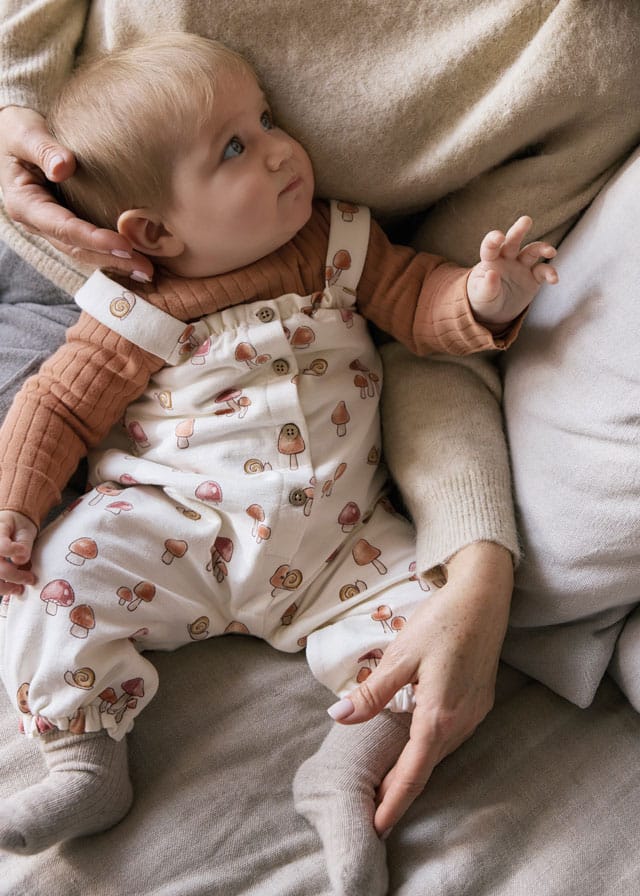 Σετ σαλοπετα σταμπωτη