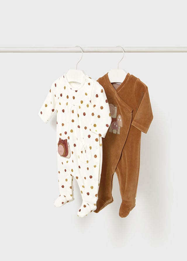 Σετ 2 φορμακια βελουτε