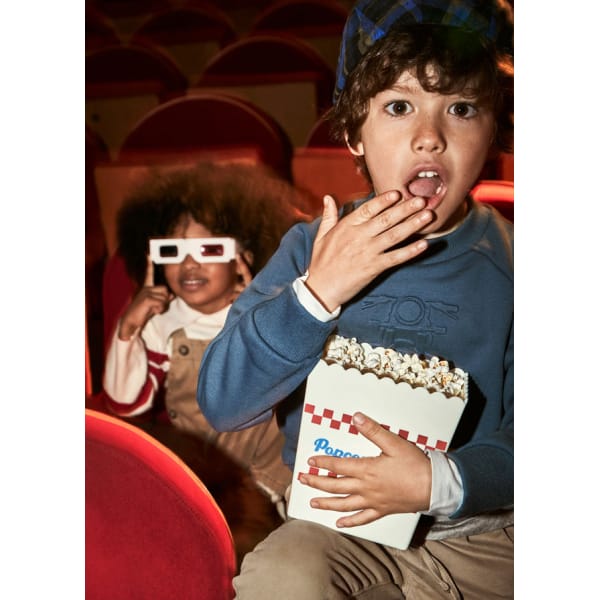 Φουτερ αναγλυφo