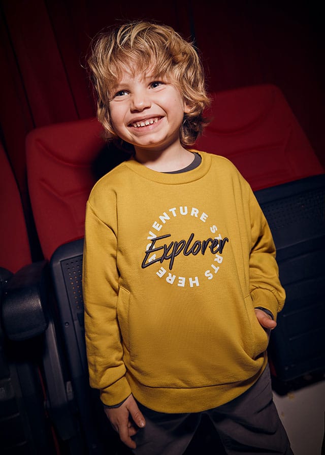 Φουτερ κεντημα