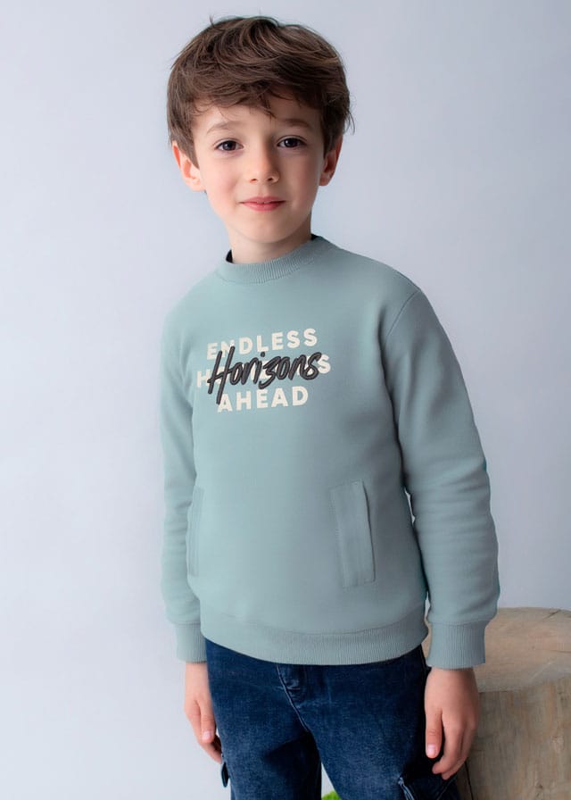 Φουτερ κεντημα