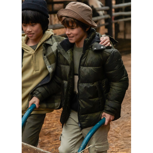 Μπουφαν αντιθεση φερμουαρ