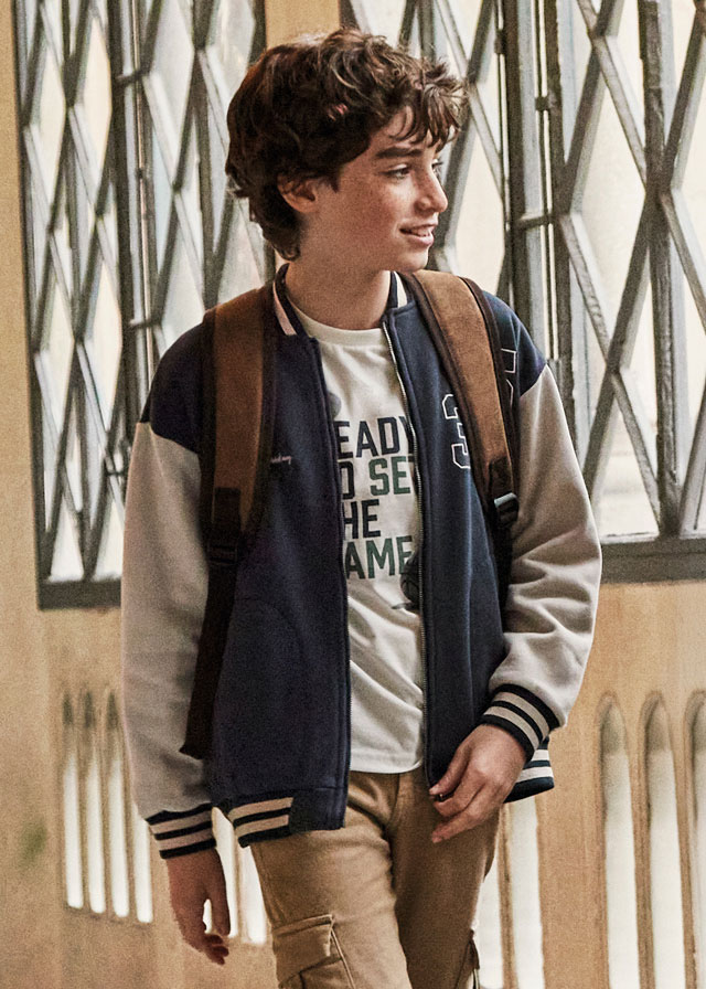 Μπουφαν φουτερ