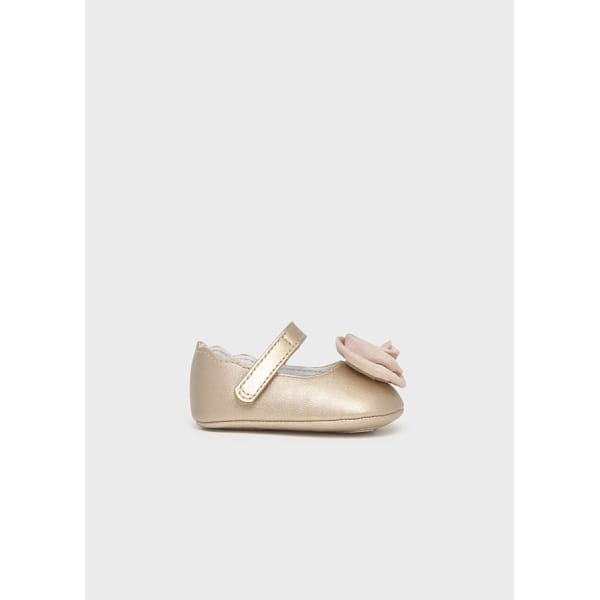 Μπαρετες λουλουδι