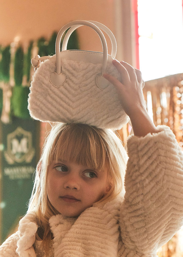 Τσαντα γουνα