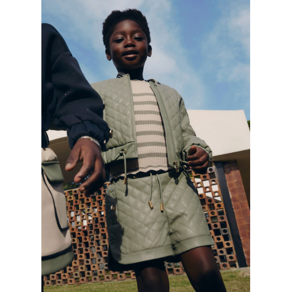 Βερμουδα πολυδερματινη επενδυ