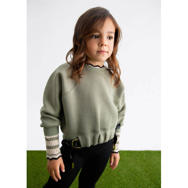 Φουτερ λεπτομερεια φιογκοι