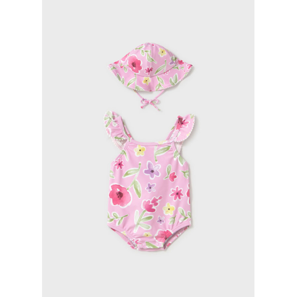 Μαγιο και καπελο